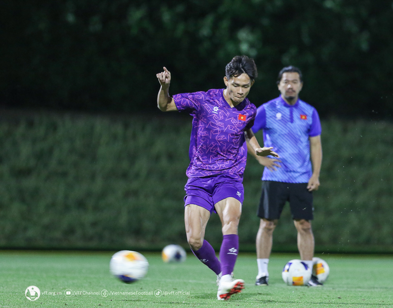 Nụ cười lạc quan của U23 Việt Nam trước trận ra quân gặp U23 Kuwait 4 Nụ cười lạc quan của U23 Việt Nam trước trận ra quân gặp U23 Kuwait 4