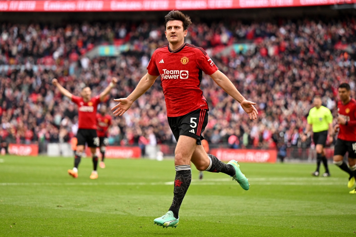 Harry Maguire de lai hinh anh dep sau tran thang Coventry