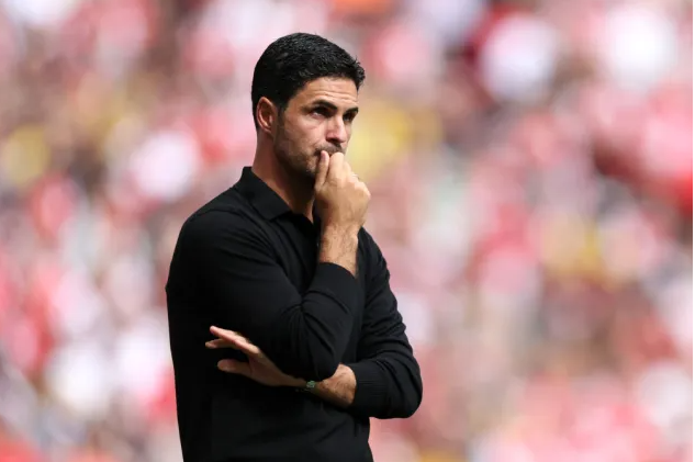 Mikel Arteta noi ve ke hoach mua sam cua Arsenal
