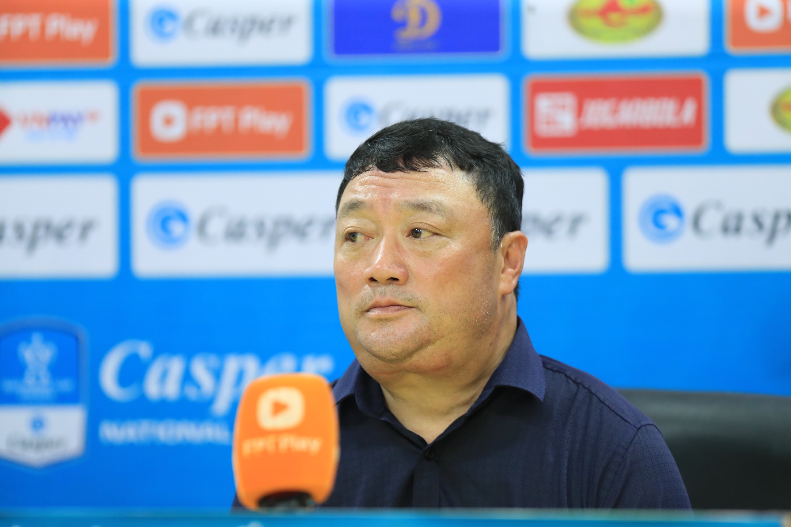 HLV Trương Việt Hoàng HLV Truong Viet Hoang