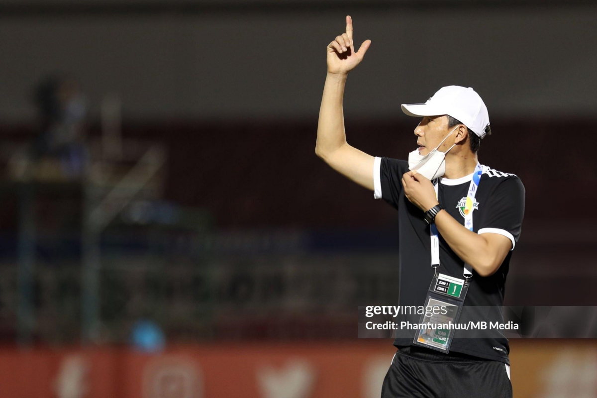 HLV Kim Sang Sik ĐT Việt Nam chuẩn bị cho chức vô địch ASEAN Cup 2024 3 HLV Kim Sang Sik ĐT Việt Nam chuẩn bị cho chức vô địch ASEAN Cup 2024 3