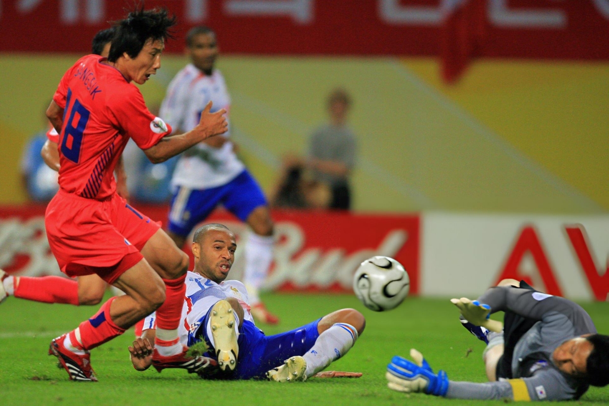 Trận đấu đặc biệt có sự góp mặt của 3 đời HLV ĐT Việt Nam 5