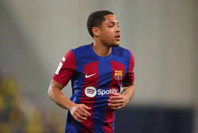 MU muon muon tien dao Vitor Roque cua Barca 