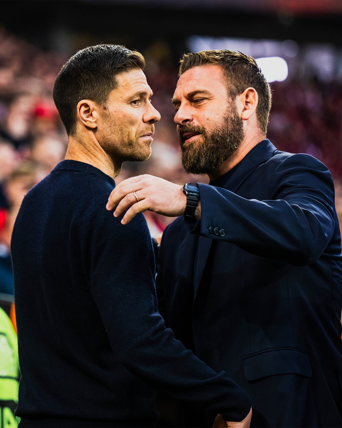 Bayer Leverkusen vs AS Roma Kẻ ngược dòng thất bại, người nối dài bất bại 3