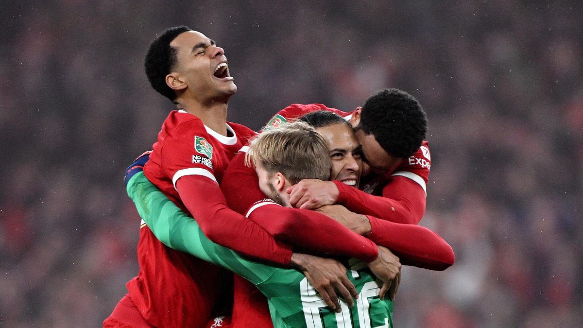 Jurgen Klopp và những thước phim đáng nhớ cùng Liverpool 12