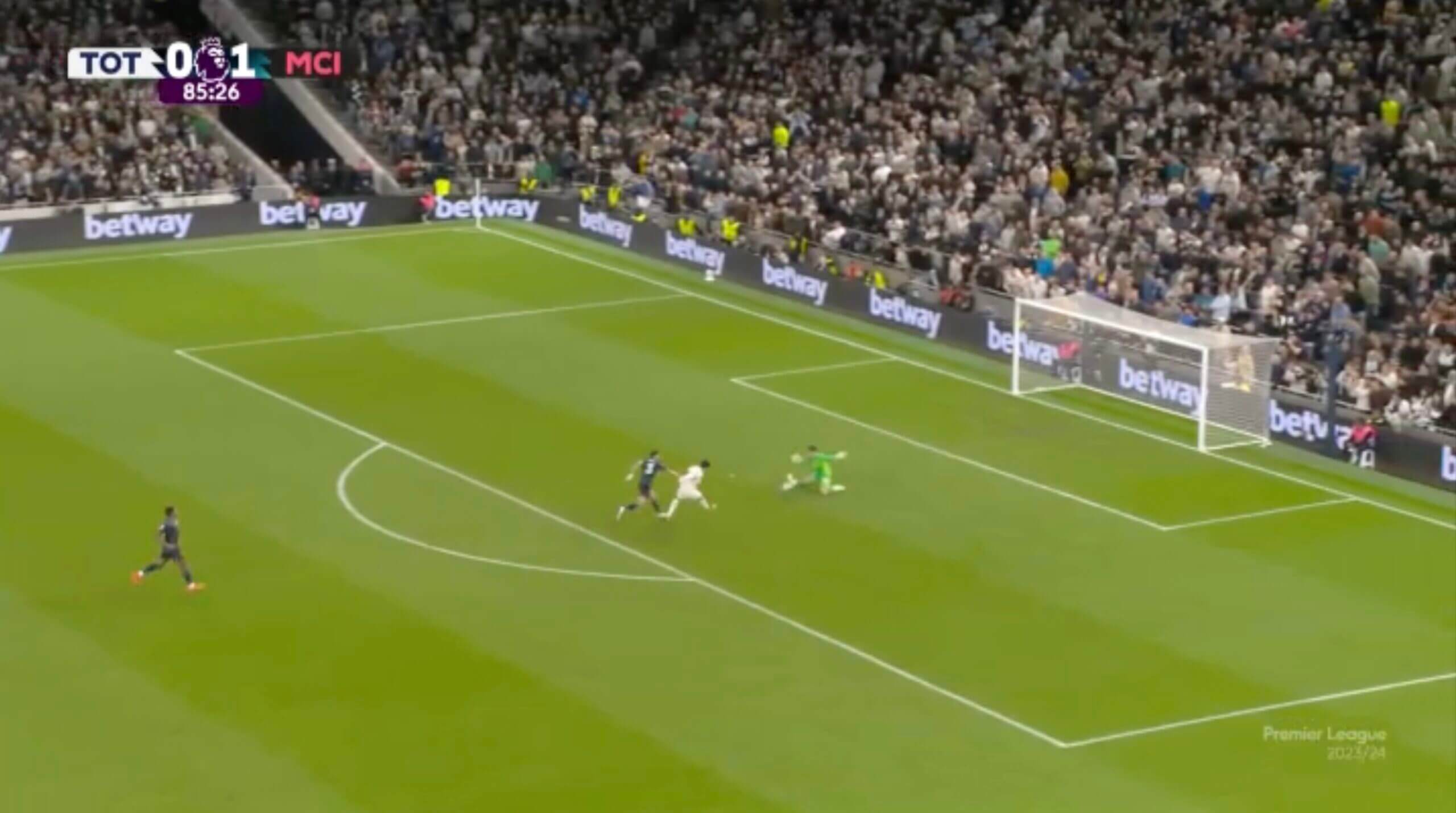 Stefan Ortega Đẳng cấp của một ‘số 2’ và khoảnh khắc cứu thua của mùa giải 6