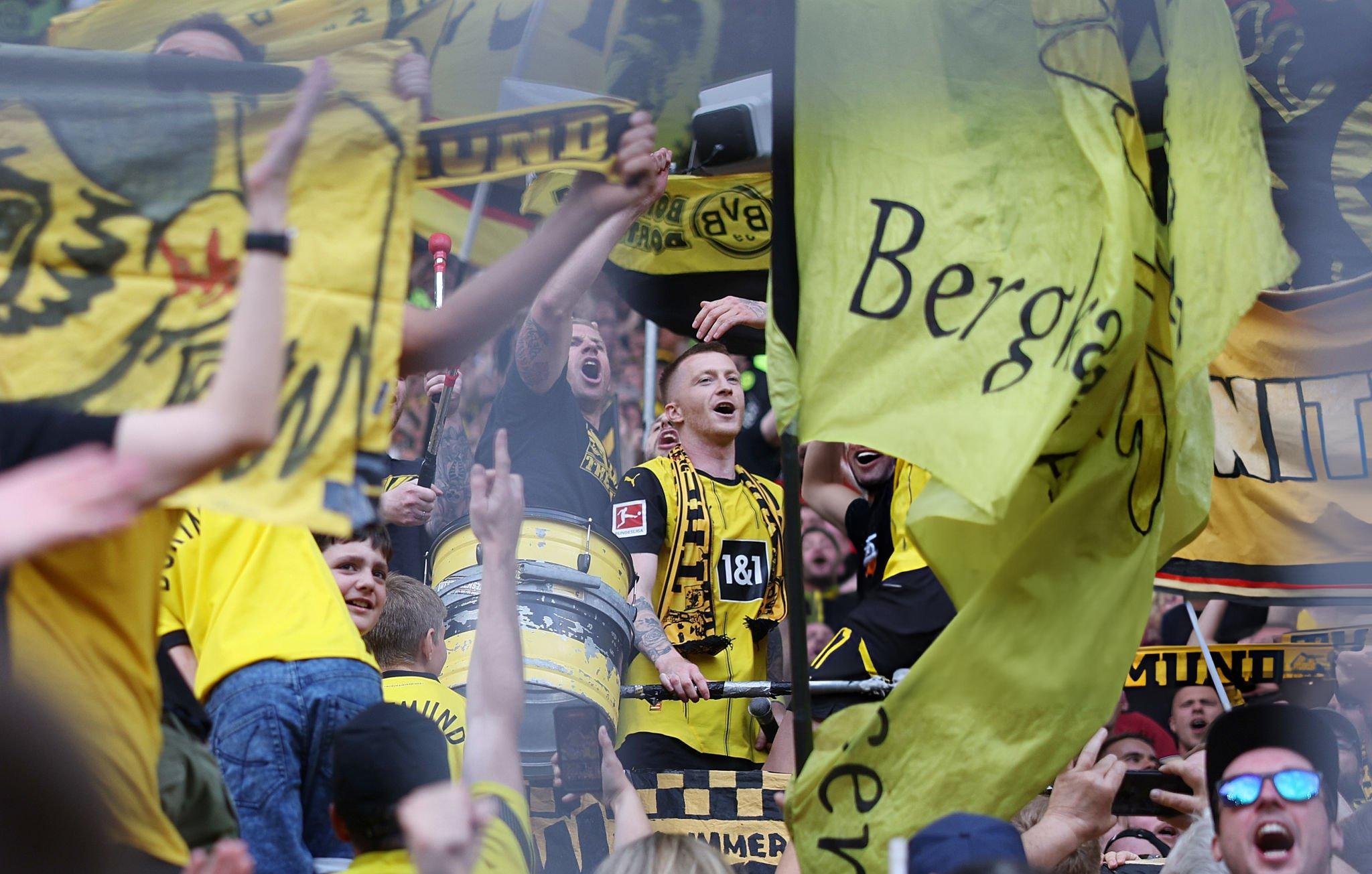 Touched by Marco Reus's last moment at Signal Iduna Park 7