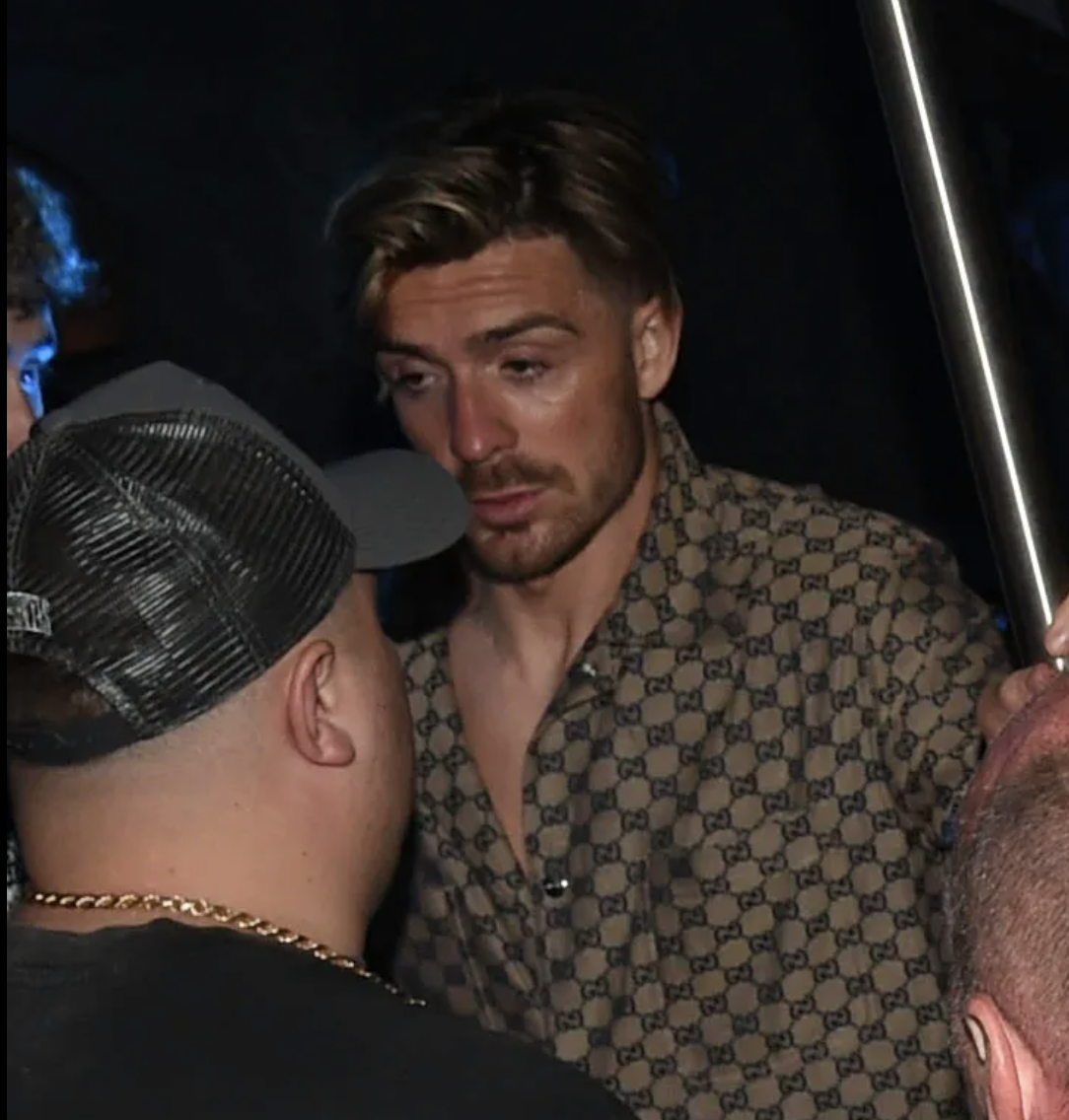 HLV Pep Guardiola bật đèn xanh để dàn sao Man City tiệc tùng thâu đêm 3