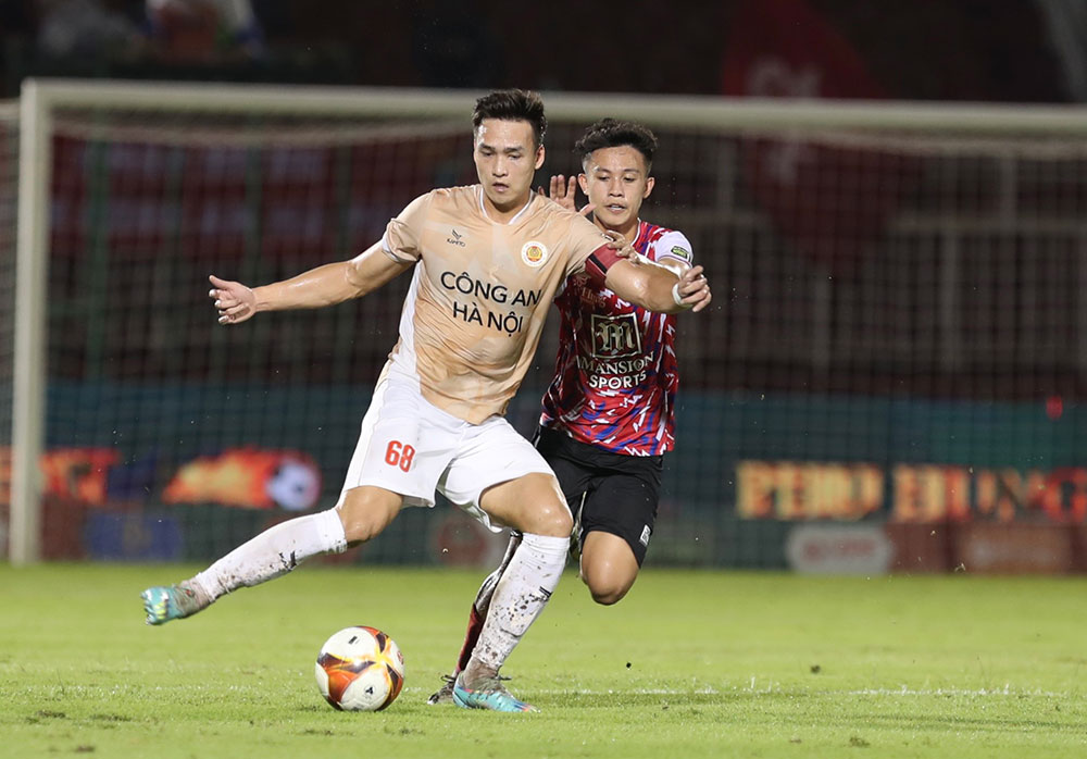 Bùi Hoàng Việt Anh Bui Hoang Viet Anh