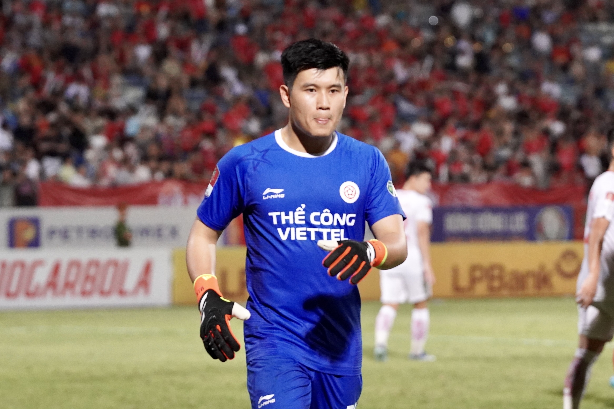 Nguyễn Filip bất lực trong ngày CAHN thất bại trước Thể Công Viettel 6