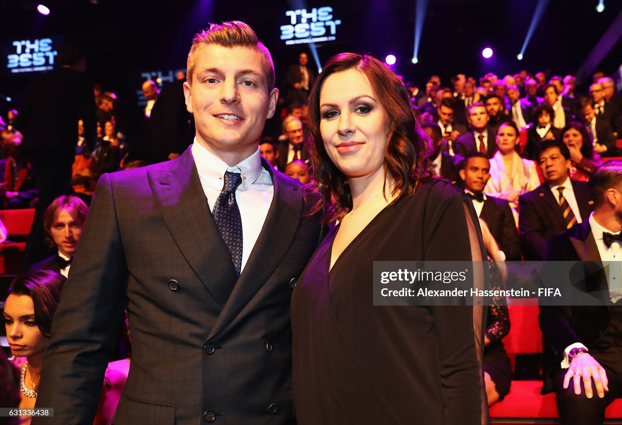 Ngắm nhan sắc bà xã tiền vệ Toni Kroos 6