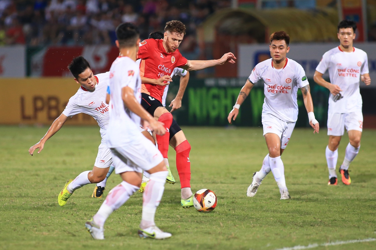 Hoàng Đức dính chấn thương trước thềm ĐT Việt Nam hội quân 3 Hoàng Đức dính chấn thương trước thềm ĐT Việt Nam hội quân 3