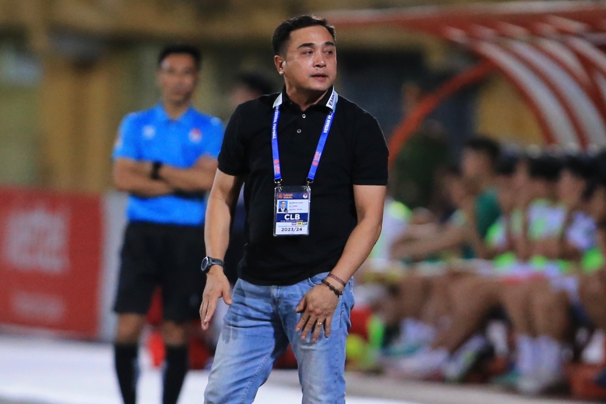 HLV duc Thang Viettel vs Hai Phong 30/5