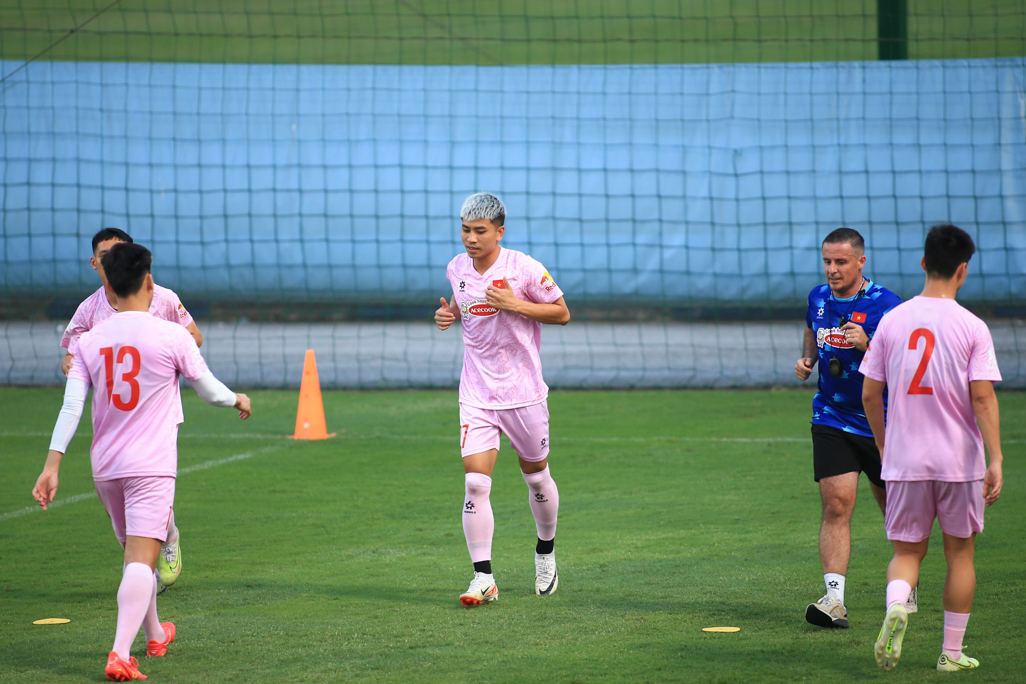 Những “họng pháo hạng nặng” của HLV Kim Sang Sik 2