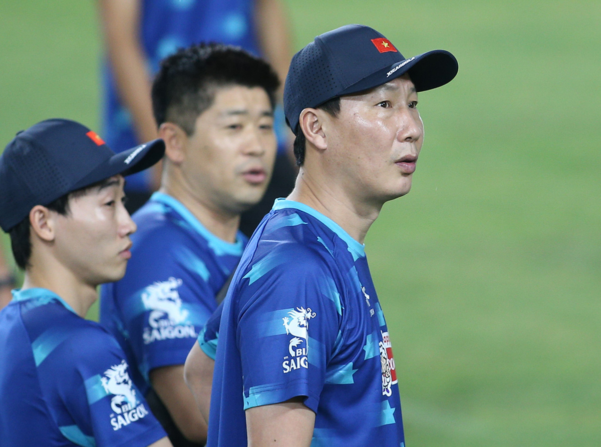 ĐT Việt Nam gấp rút chuẩn bị trước màn chạm trán Philippines 7