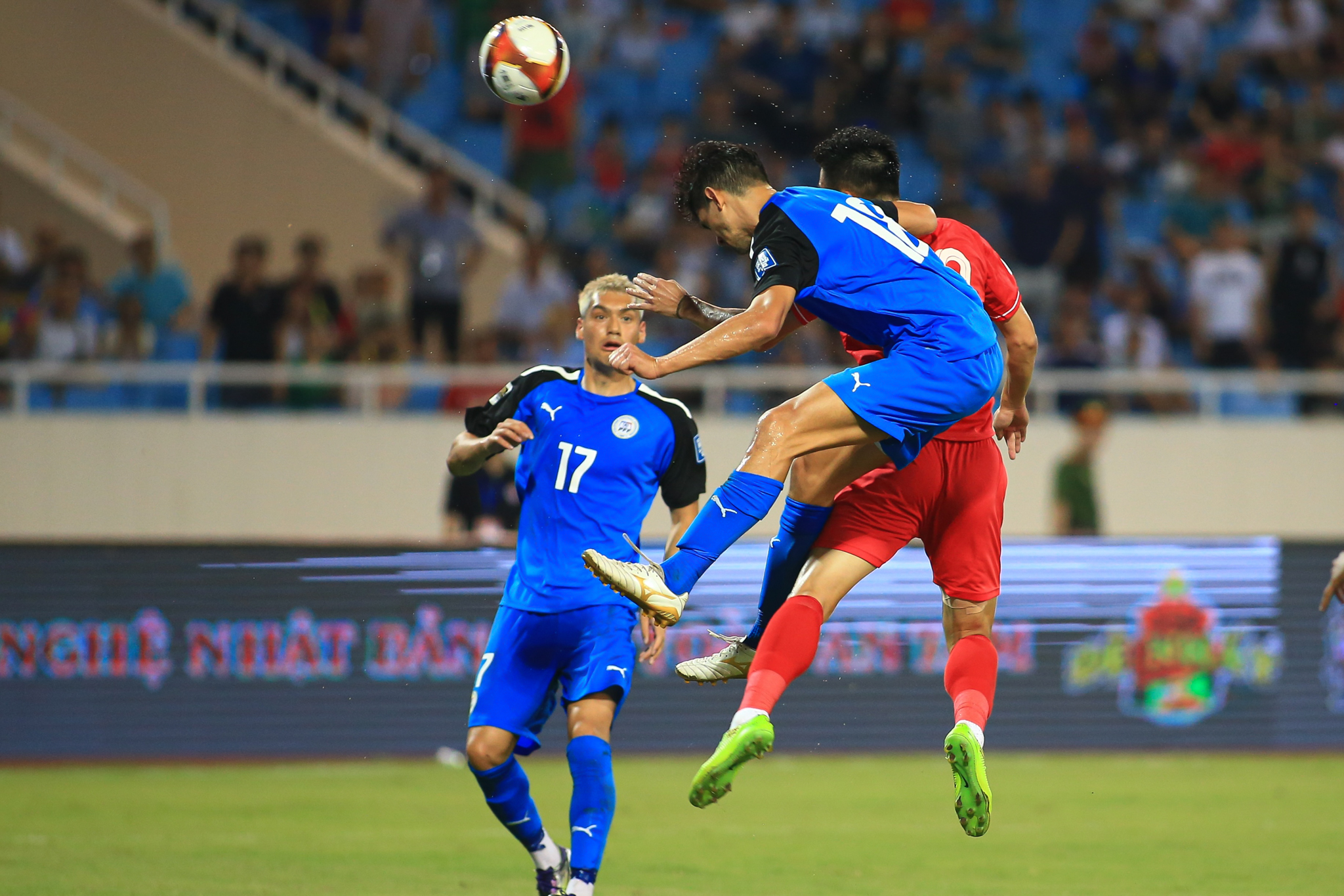 Bước ngoặt trong thắng lợi kịch tính của tuyển Việt Nam 6 Bước ngoặt trong thắng lợi kịch tính của tuyển Việt Nam 6