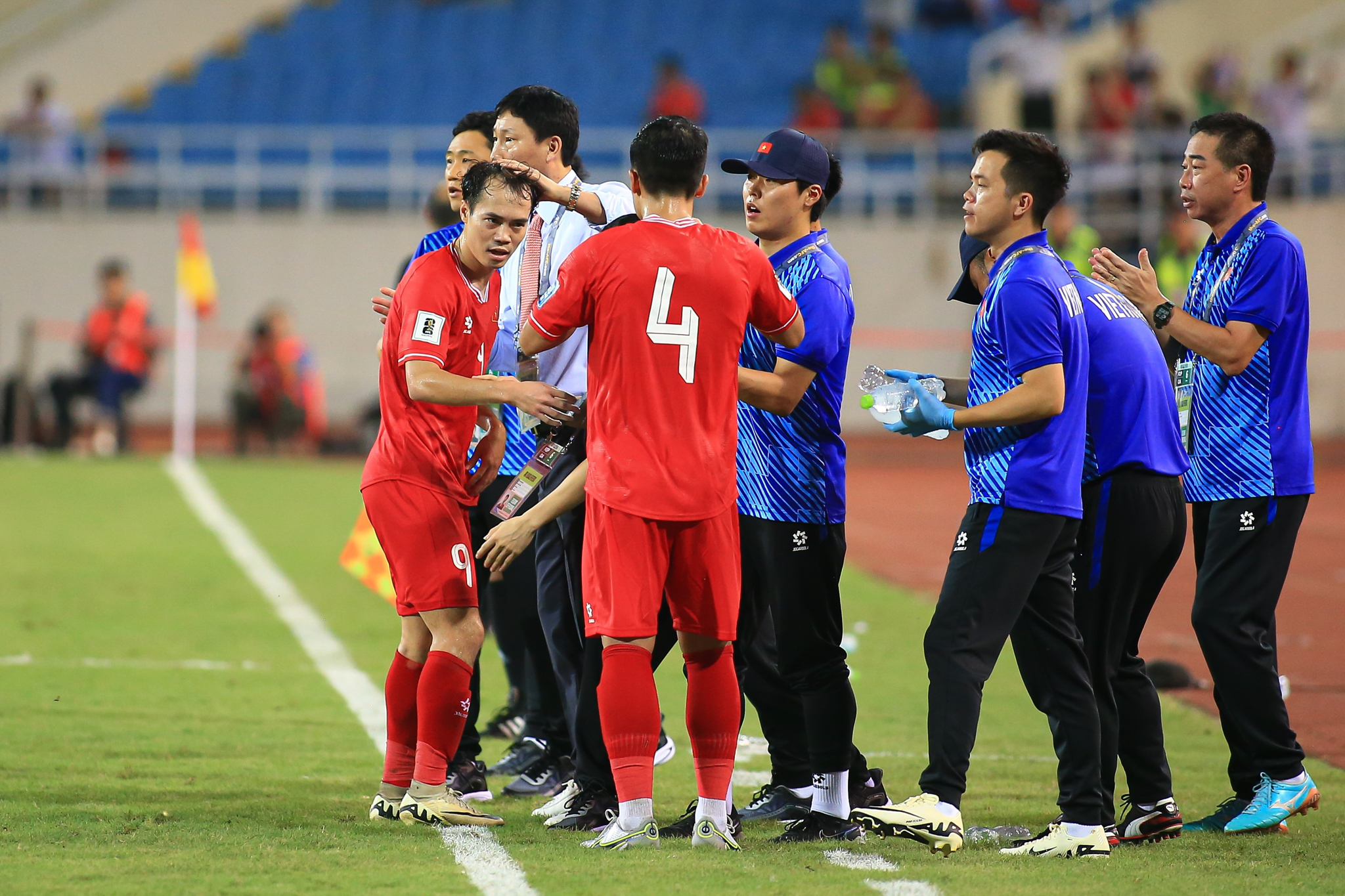 Màn ra mắt thành công của HLV Kim Sang Sik 2 Màn ra mắt thành công của HLV Kim Sang Sik 2