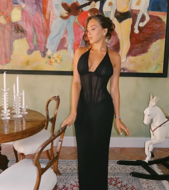 Vợ Kevin De Bruyne gây sốt trên MXH 3