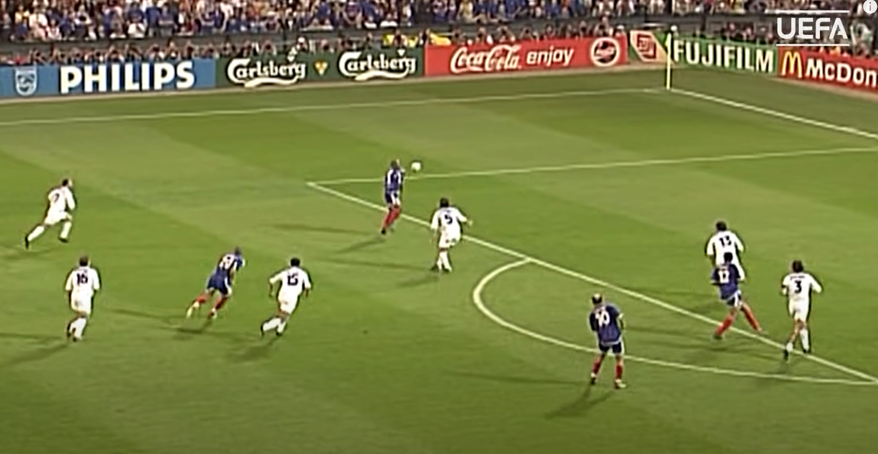 z5526402837322_b437808ce9defe72afe4b56767972809