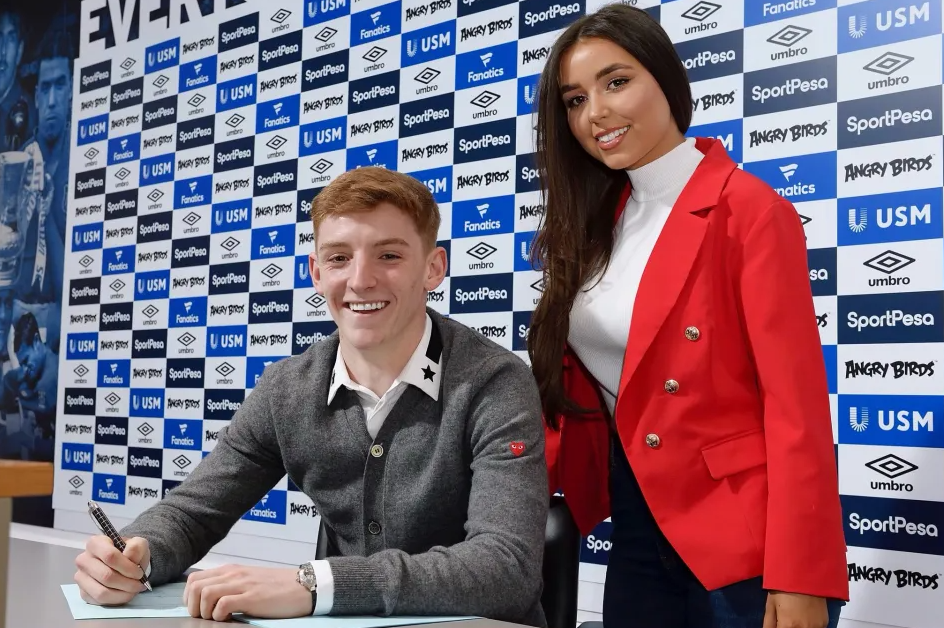 Điểm mặt những nàng Wags của tuyển Anh 7 Điểm mặt những nàng Wags của tuyển Anh 7