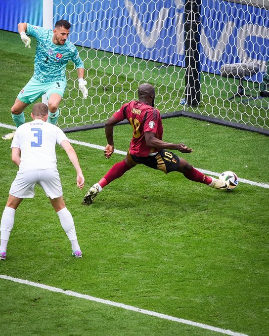 Cạn lời với Romelu Lukaku 4