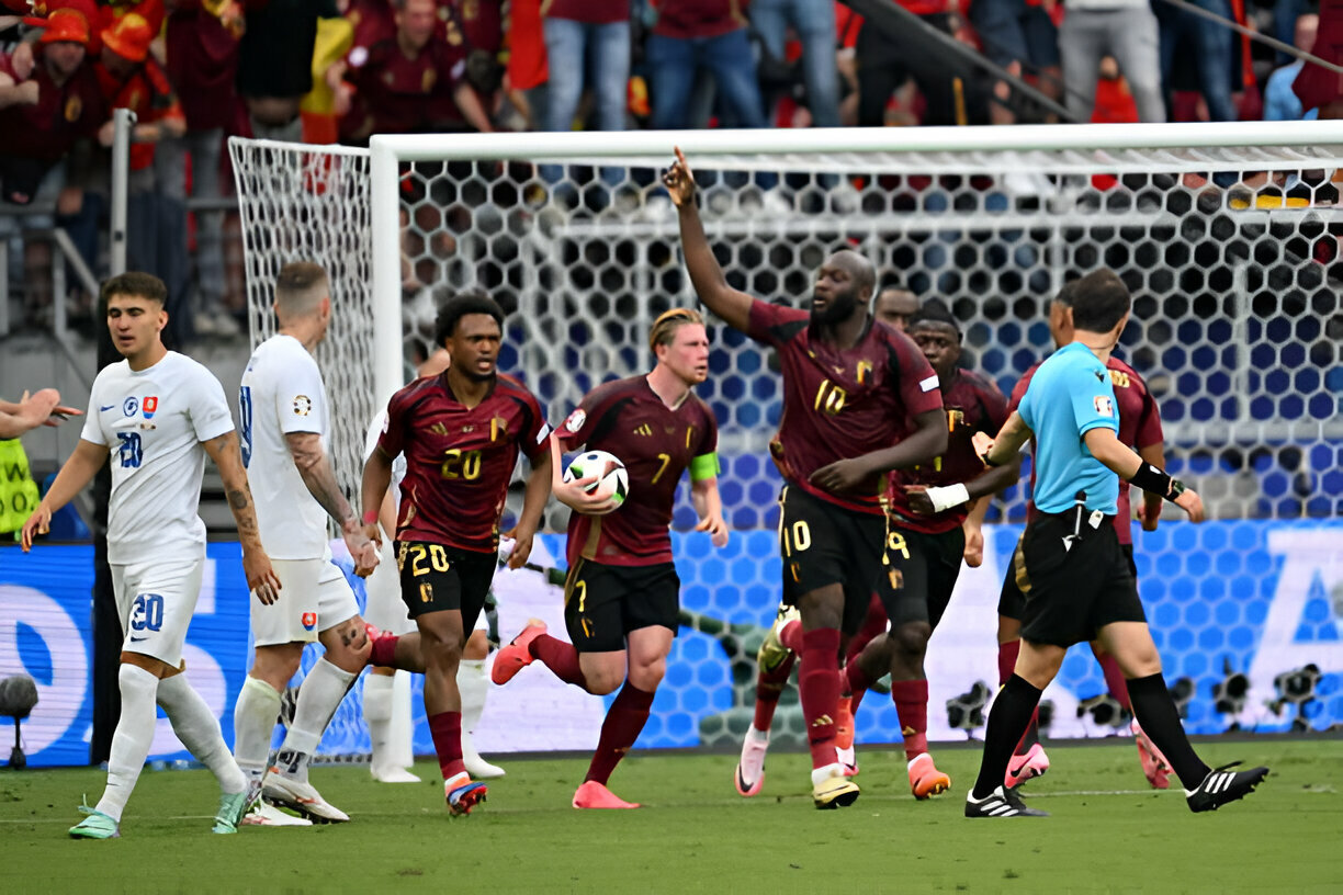 Cạn lời với Romelu Lukaku 5