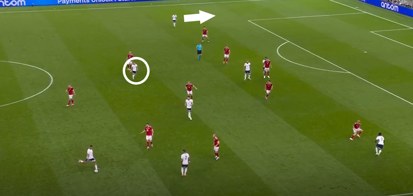 Anh 1-1 Đan Mạch Tận cùng của sự bế tắc 3 Anh 1-1 Đan Mạch Tận cùng của sự bế tắc 3