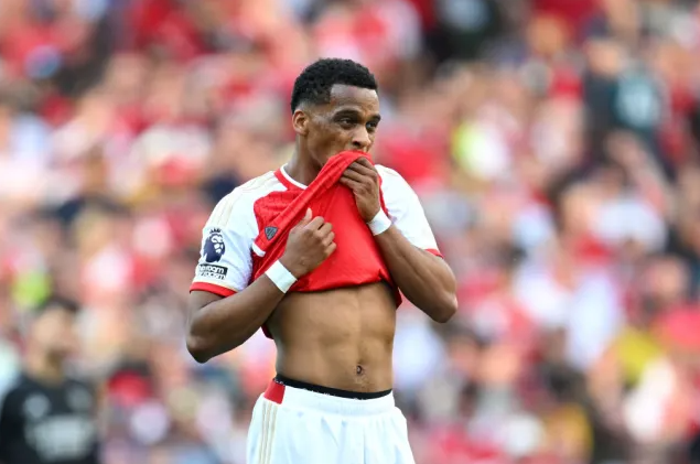 Vén màn thương vụ Riccardo Calafiori của Arsenal 2 Vén màn thương vụ Riccardo Calafiori của Arsenal 2