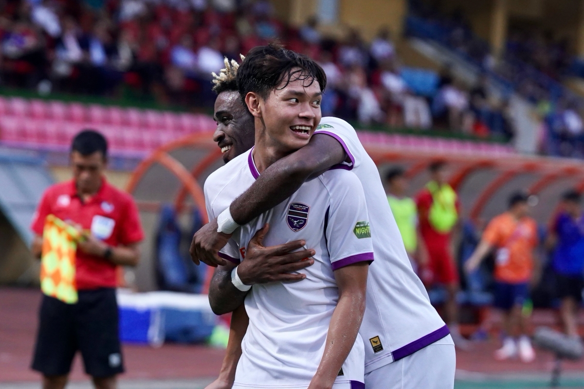 Bùi Vĩ Hào toả sáng rực rỡ trong ngày VLeague 202324 hạ màn 8