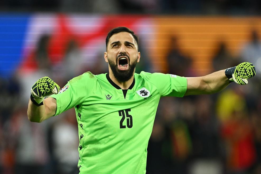 spain_v_georgia_round_of_16_-_ue (3)