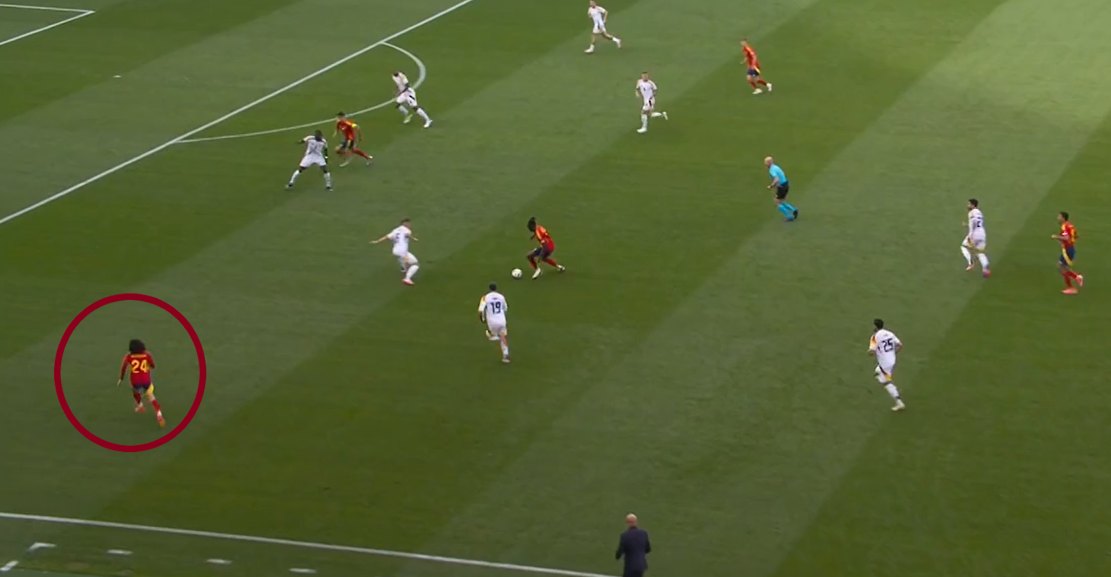 Tây Ban Nha 2-1 Đức Bữa tiệc tấn công thượng hạng 3