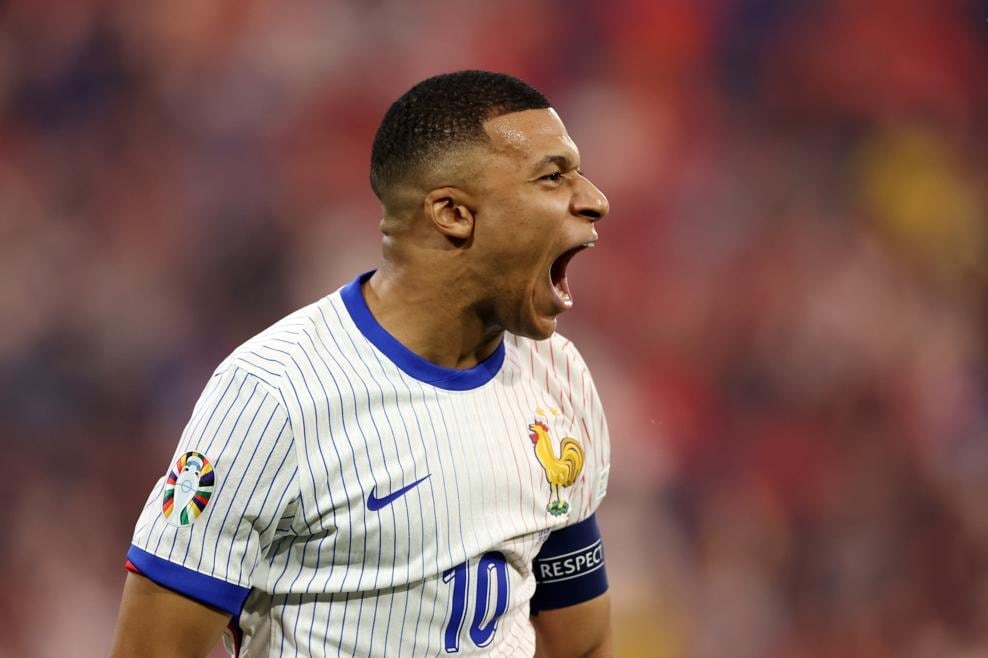 spain_v_france_semi-final_-_uefa (2)