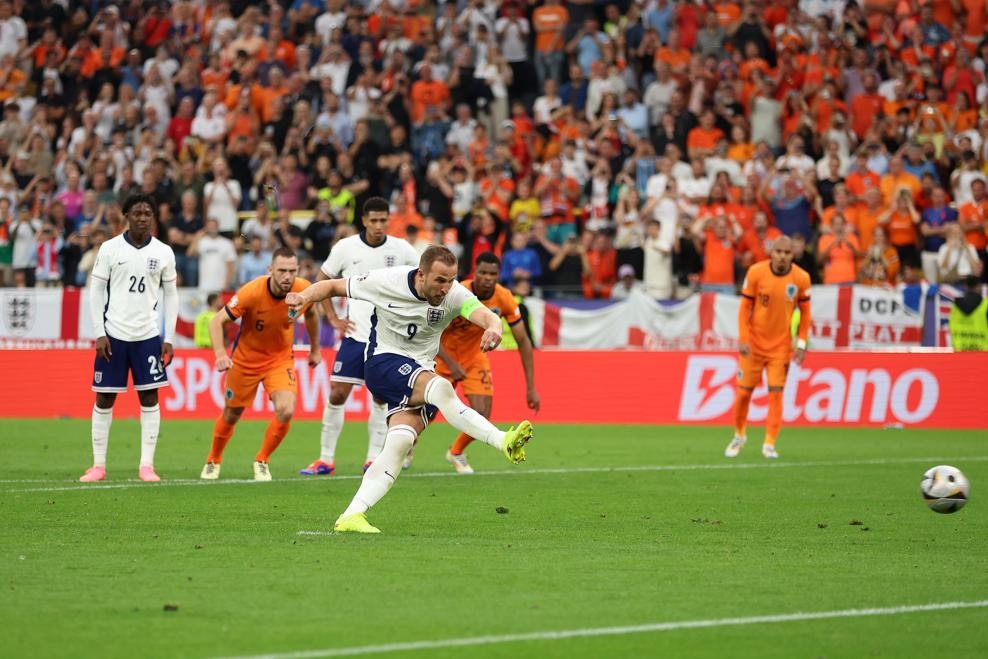 netherlands_v_england_semi-final (1)