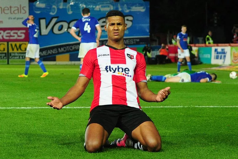 Giấc mơ hoang đường của Ollie Watkins 2