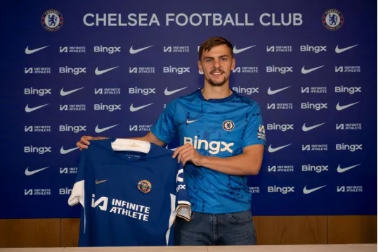 Tại sao Chelsea bán Conor Gallagher 4