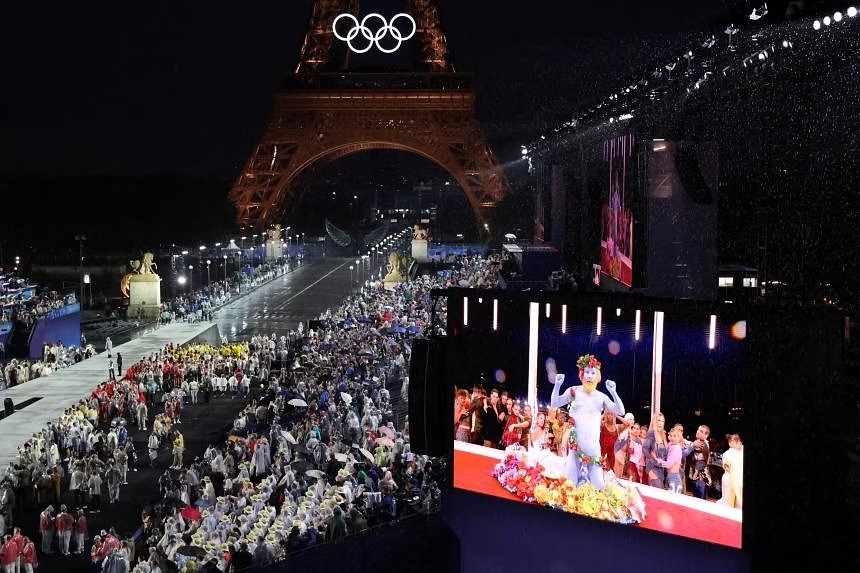Lễ khai mạc Olympic Paris 2024 gây tranh cãi Le khai mac Olympic Paris 2024 gay tranh cai