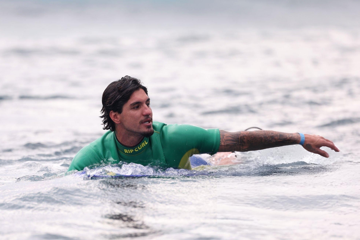 Bức ảnh khiến VĐV lướt sóng như siêu anh hùng 5 Bức ảnh khiến VĐV lướt sóng như siêu anh hùng 5