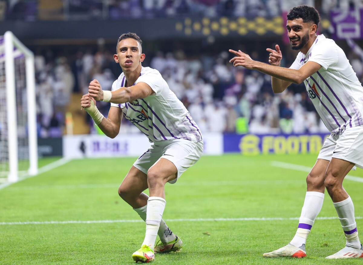 Soufiane Rahimi Vũ điệu của sư tử Atlas 2 Soufiane Rahimi Vũ điệu của sư tử Atlas 2