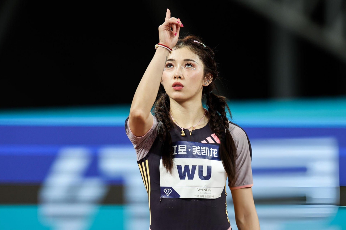 Thất bại ở kỳ Olympic đầu tiên, hotgirl điền kinh Trung Quốc tự chấm mình 0 điểm 5 Thất bại ở kỳ Olympic đầu tiên, hotgirl điền kinh Trung Quốc tự chấm mình 0 điểm 5