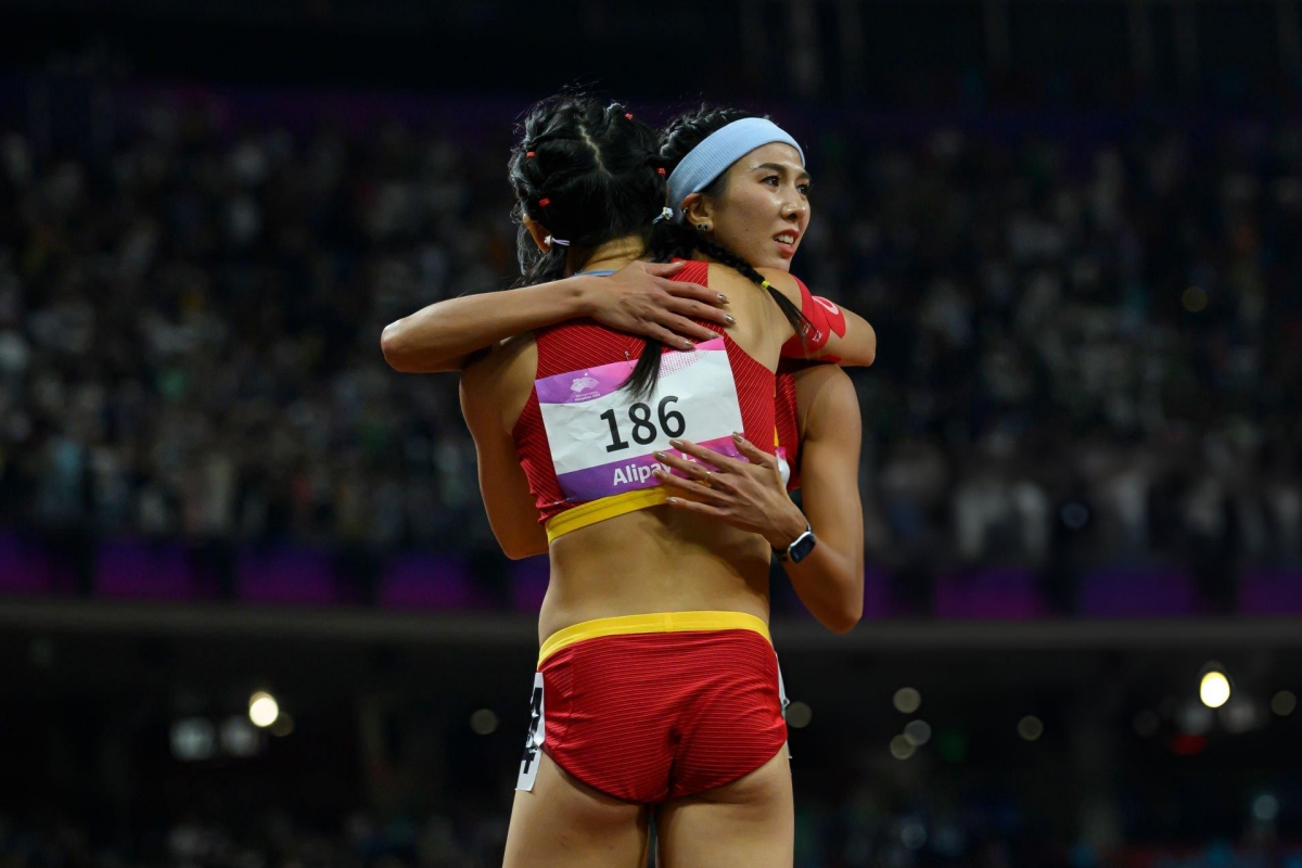 Thất bại ở kỳ Olympic đầu tiên, hotgirl điền kinh Trung Quốc tự chấm mình 0 điểm 6 Thất bại ở kỳ Olympic đầu tiên, hotgirl điền kinh Trung Quốc tự chấm mình 0 điểm 6