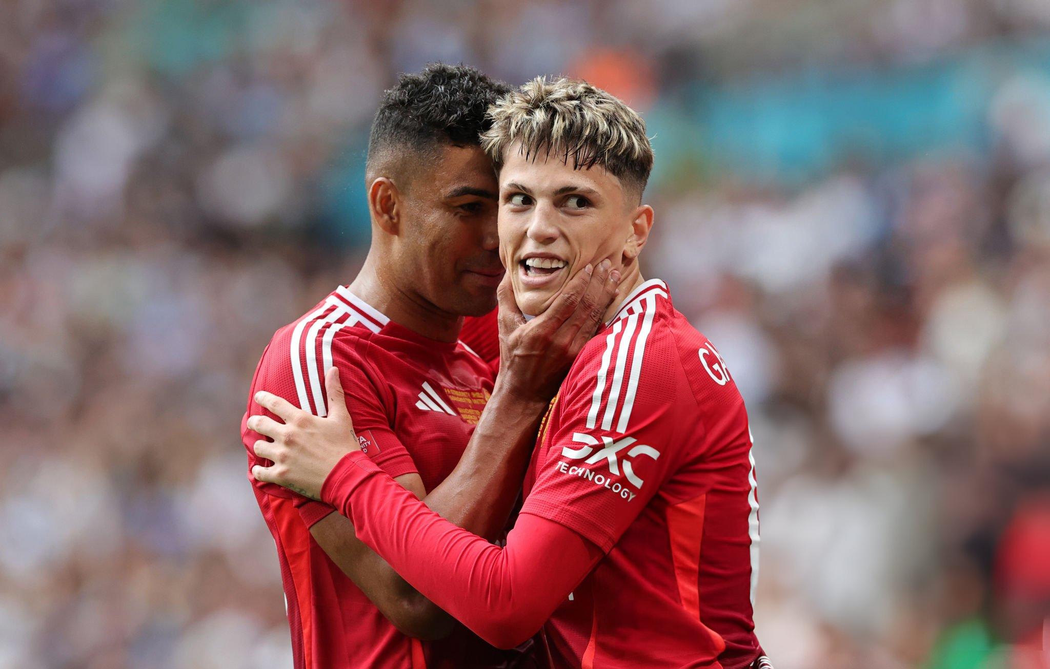 Trực tiếp Man City 1-1 MU (H2) Luân lưu 11m phân thắng - bại 10