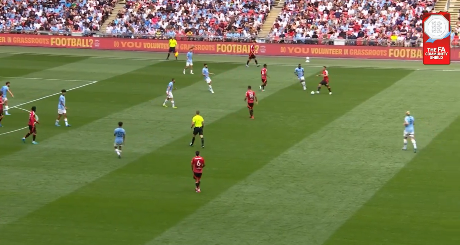 Pha bỏ lỡ khó tin của Marcus Rashford trước Man City 1 Pha bỏ lỡ khó tin của Marcus Rashford trước Man City 1