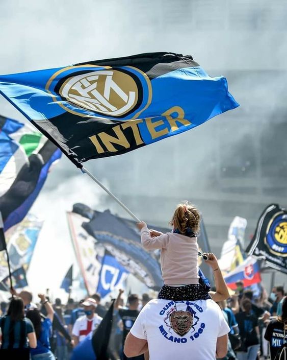 Nerazzurri là biệt danh của đội bóng nào 2