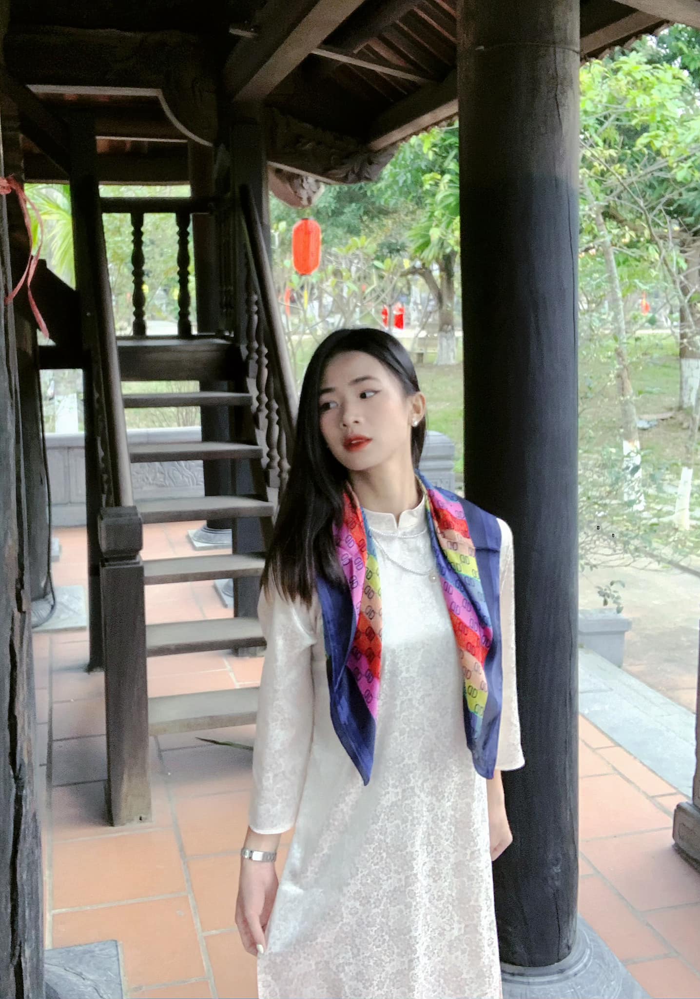 Tân binh tuyển nữ Việt Nam gây sốt với diện mạo xinh đẹp như búp bê 5 Tân binh tuyển nữ Việt Nam gây sốt với diện mạo xinh đẹp như búp bê 5