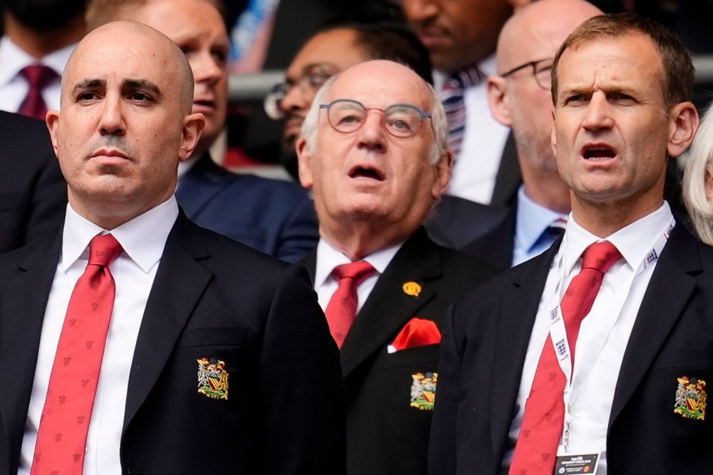 Sếp lớn MU chính thức lên tiếng về tương lai HLV Erik ten Hag 1 Sếp lớn MU chính thức lên tiếng về tương lai HLV Erik ten Hag 1