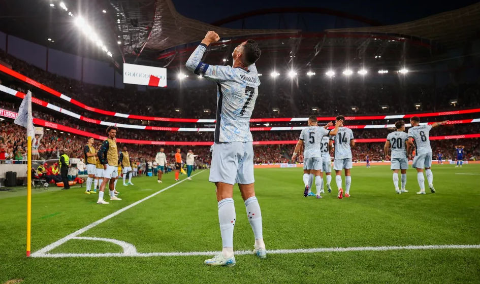 Cristiano Ronaldo phản ứng thế nào với bàn thắng thứ 900 1 Cristiano Ronaldo phản ứng thế nào với bàn thắng thứ 900 1