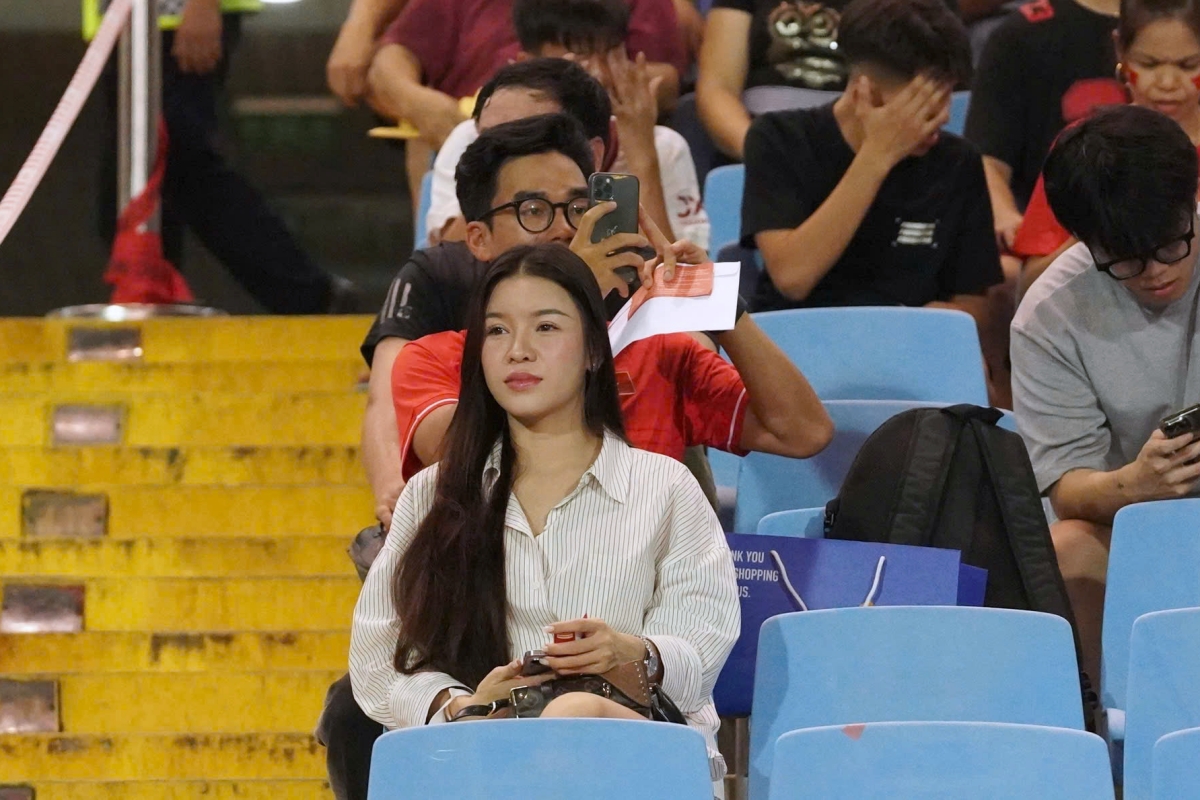 Sân Mỹ Đình đìu hiu, NHM đã nguội lạnh với ĐT Việt Nam 1