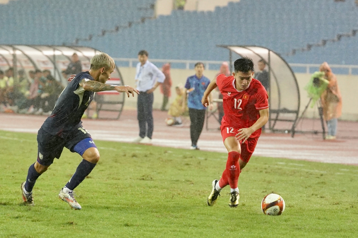 Nỗ lực bất thành của ĐT Việt Nam trong trận đại chiến với Thái Lan 9 Nỗ lực bất thành của ĐT Việt Nam trong trận đại chiến với Thái Lan 9