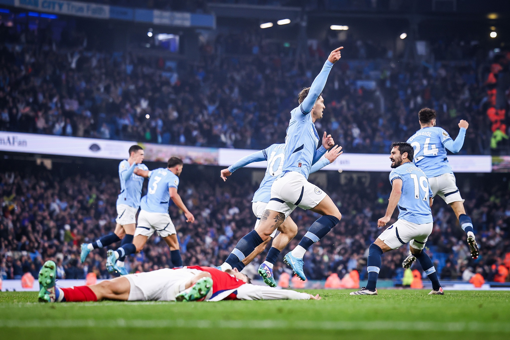 Phân tích Man City 2-2 Arsenal Pep Guardiola đã nghĩ ít tới mức kỳ quặc 1 Phân tích Man City 2-2 Arsenal Pep Guardiola đã nghĩ ít tới mức kỳ quặc 1