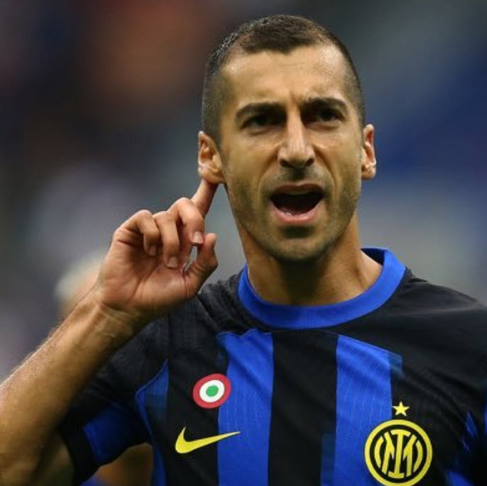 wallpaper for phone Henrikh Mkhitaryan